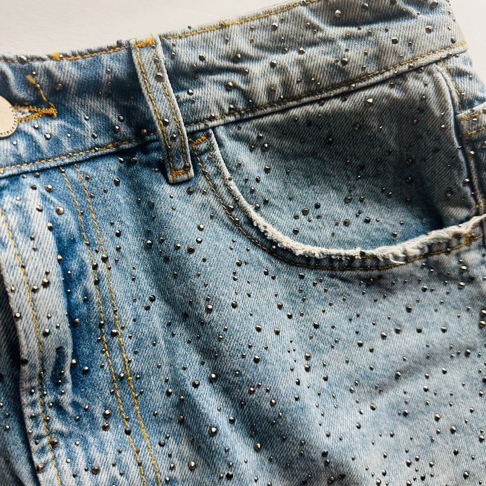 **SUMMER SALE** Zara Embellished Cut Off Shorts - Size 8 - Picture 6 of 6